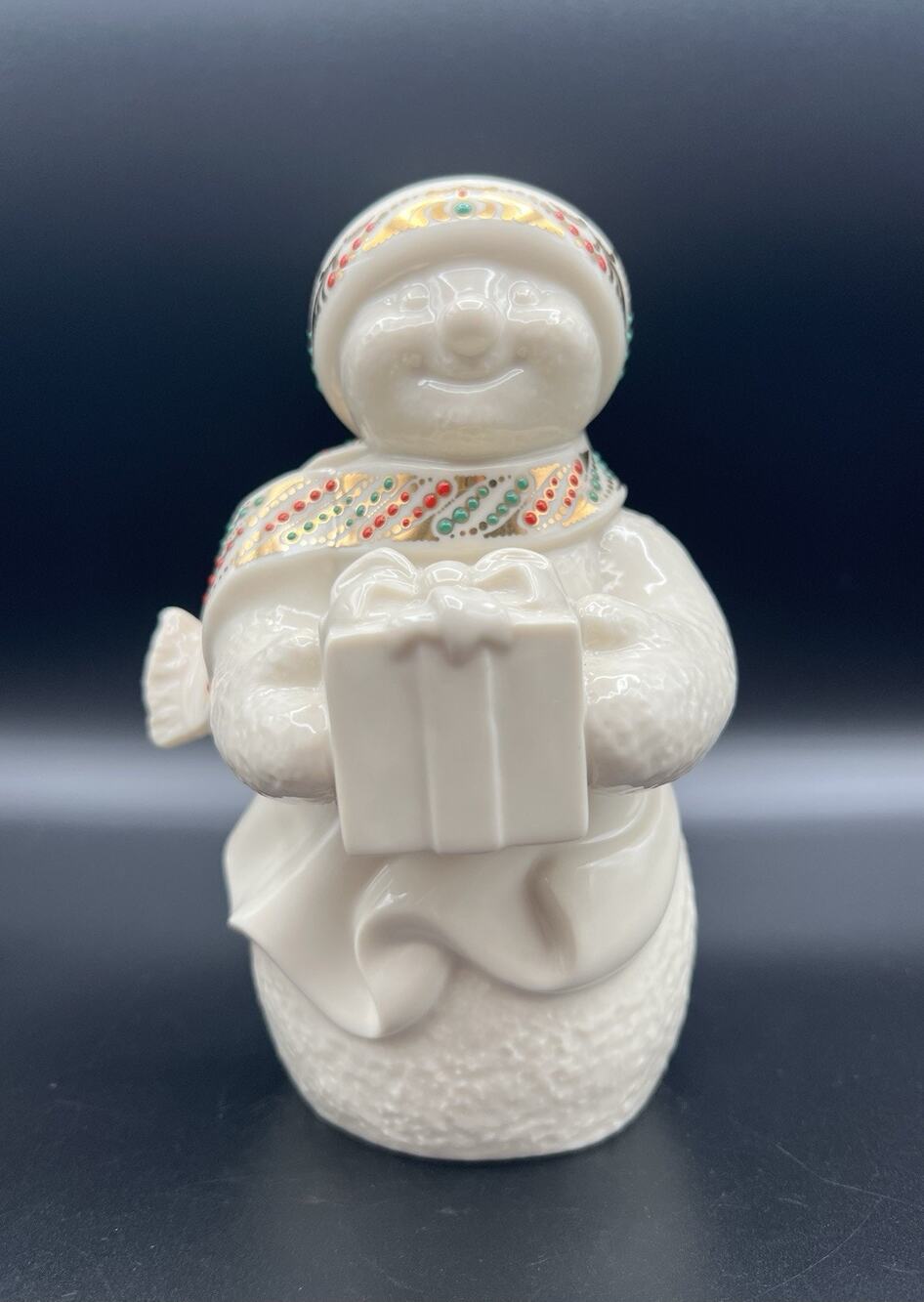 Lenox China Jewels Ivory Porcelain Snowman w Present Christmas Figurine 7”